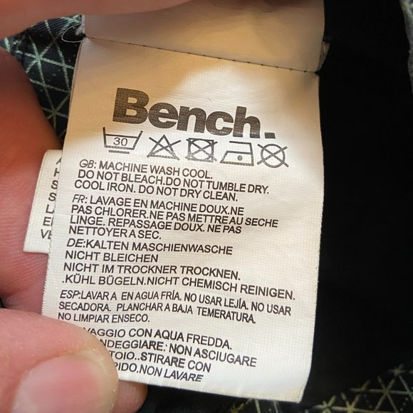 Bench Hidden Hood Windbreaker - Small - Picture 7 of 8